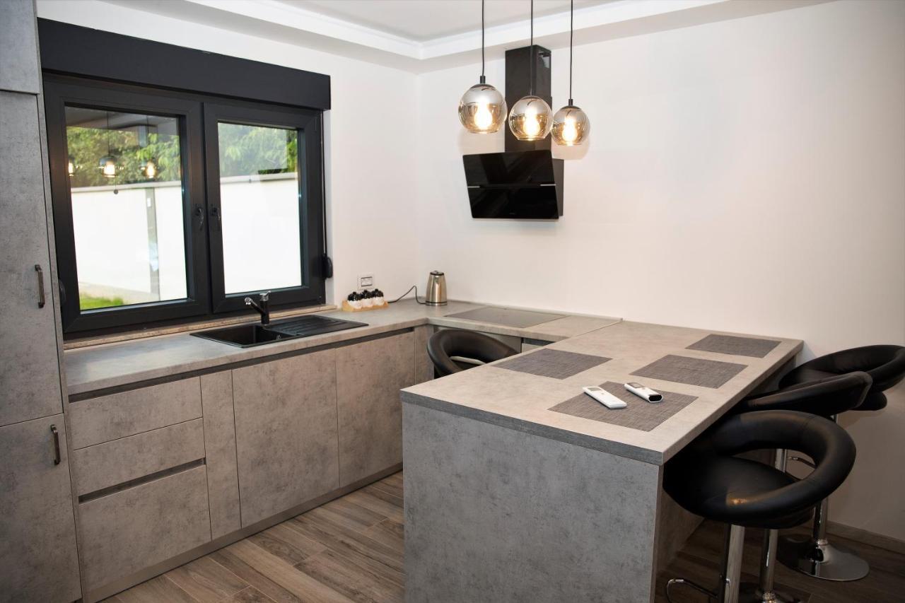 Luxury Villa Magic Kosor Eksteriør bilde