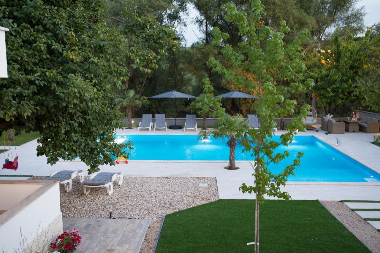 Luxury Villa Magic Kosor Eksteriør bilde