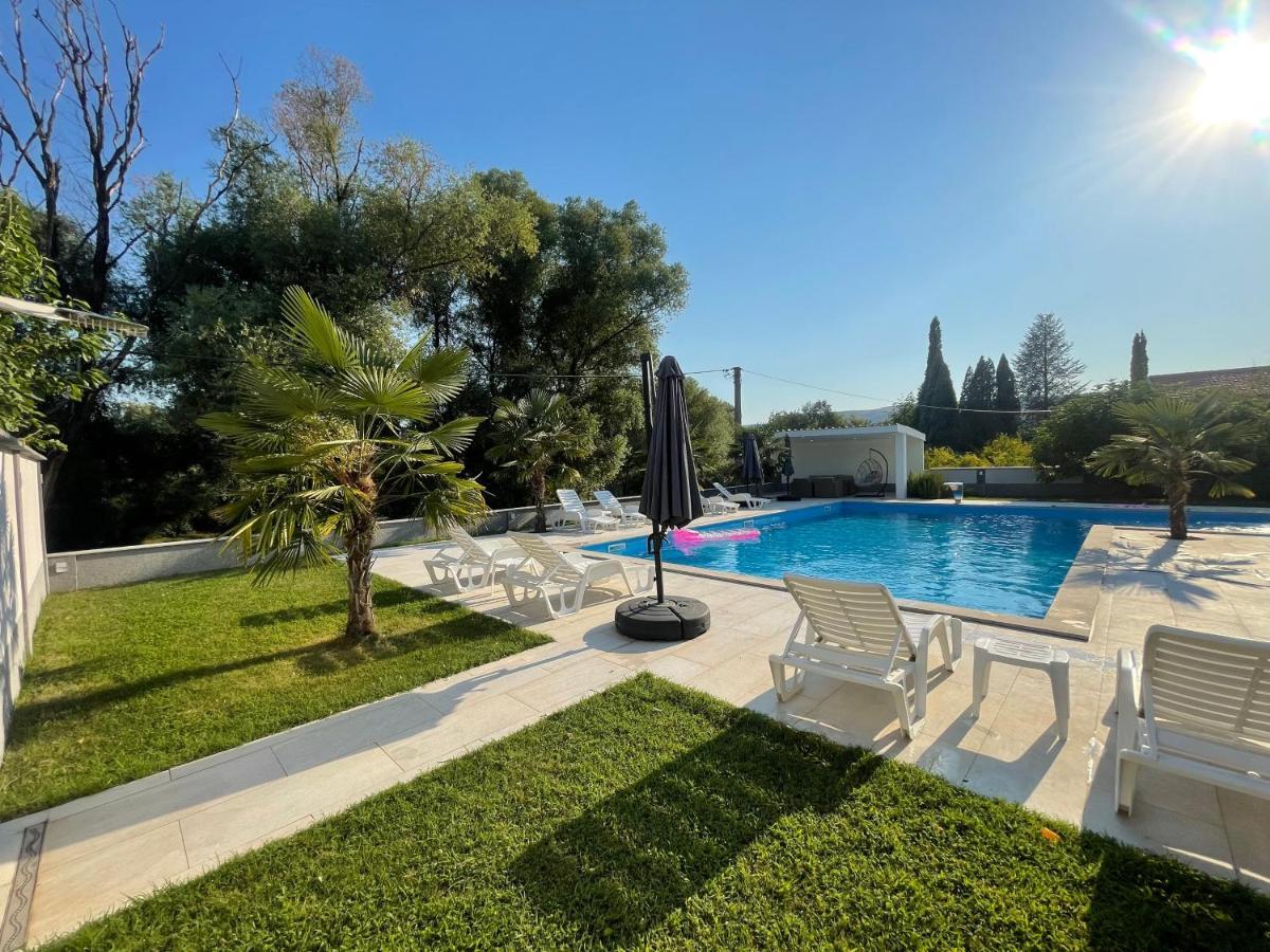 Luxury Villa Magic Kosor Eksteriør bilde